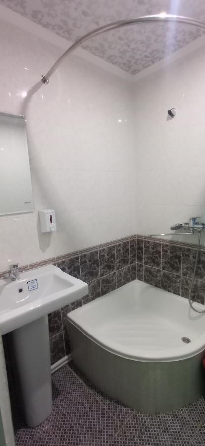 Hotel Guest House Golden Degrez Bucara Exterior foto