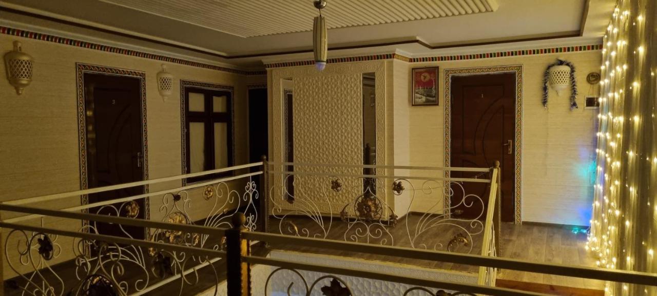 Hotel Guest House Golden Degrez Bucara Exterior foto